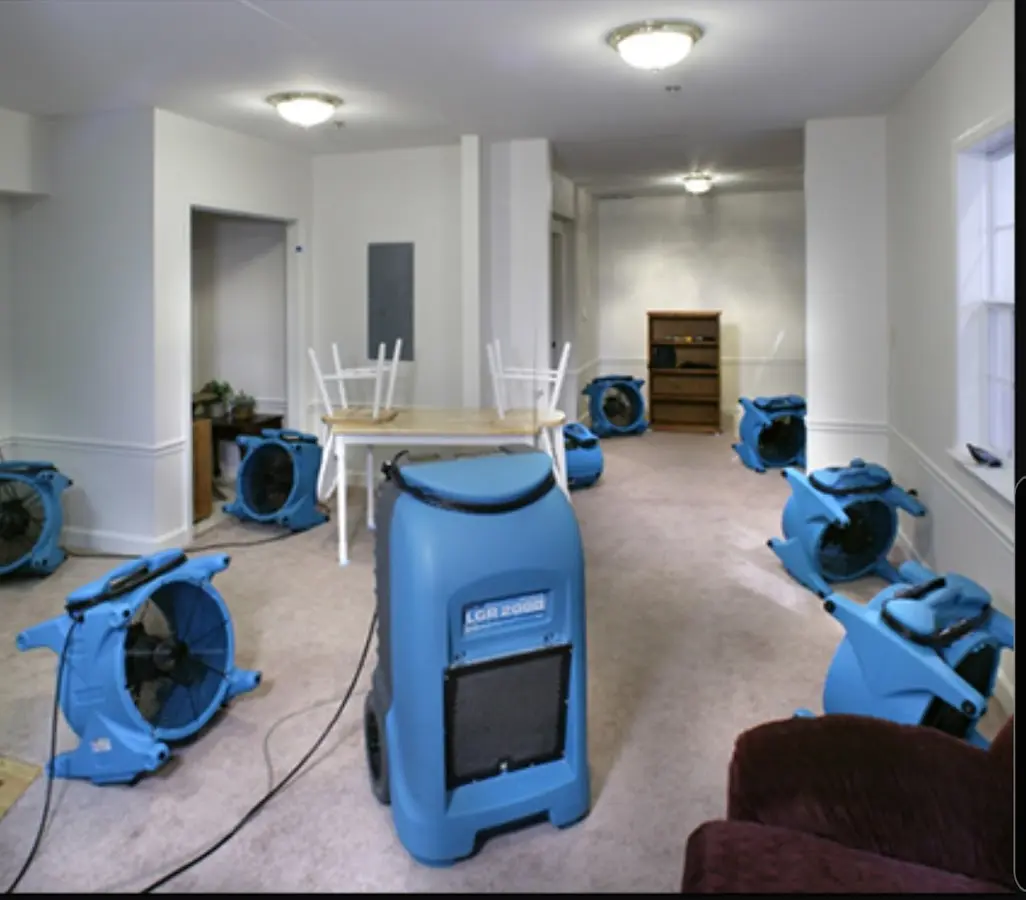 Air movers and dehumidifier setup for Water Extraction & Removal in Gallup
